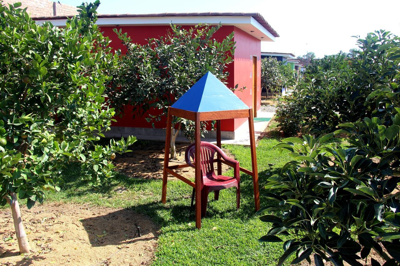 Hotel Villa Kitzia Huacho Exteriör bild