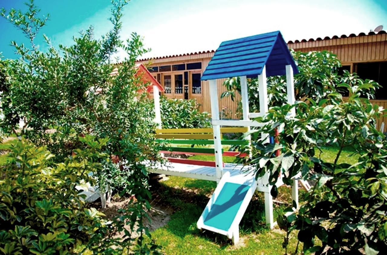 Hotel Villa Kitzia Huacho Exteriör bild