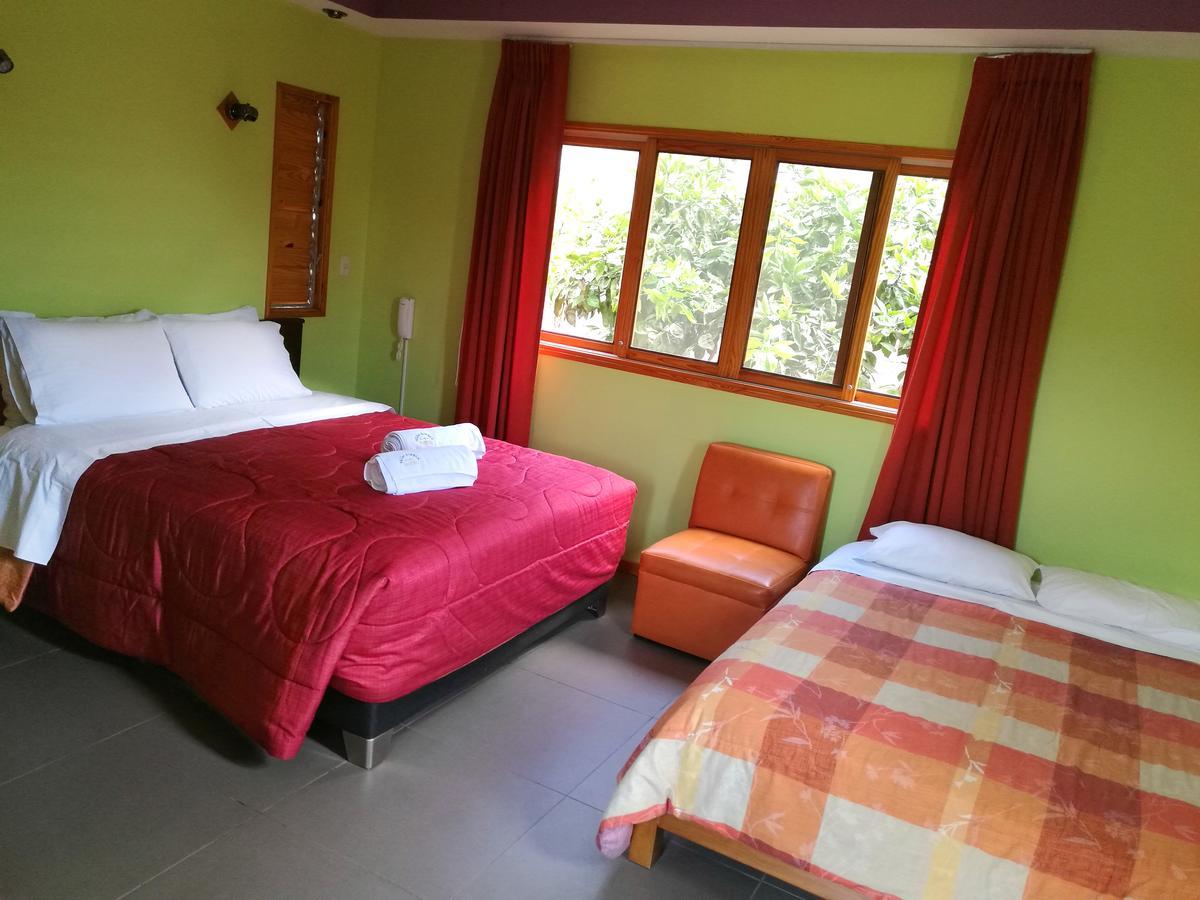 Hotel Villa Kitzia Huacho Exteriör bild